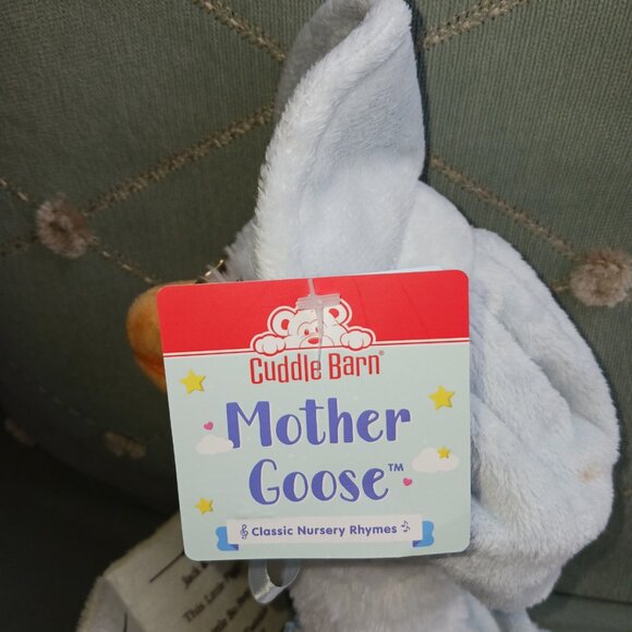Cuddle Barn - Mother Goose Animated Stuffed Animal, Talking, Story-Telling Plush - Picture 9 of 10